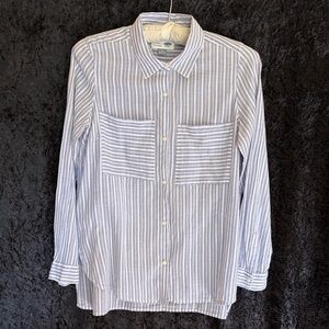 Old Navy Women’s Size M Blue and White Striped Modest Button Down Shirt